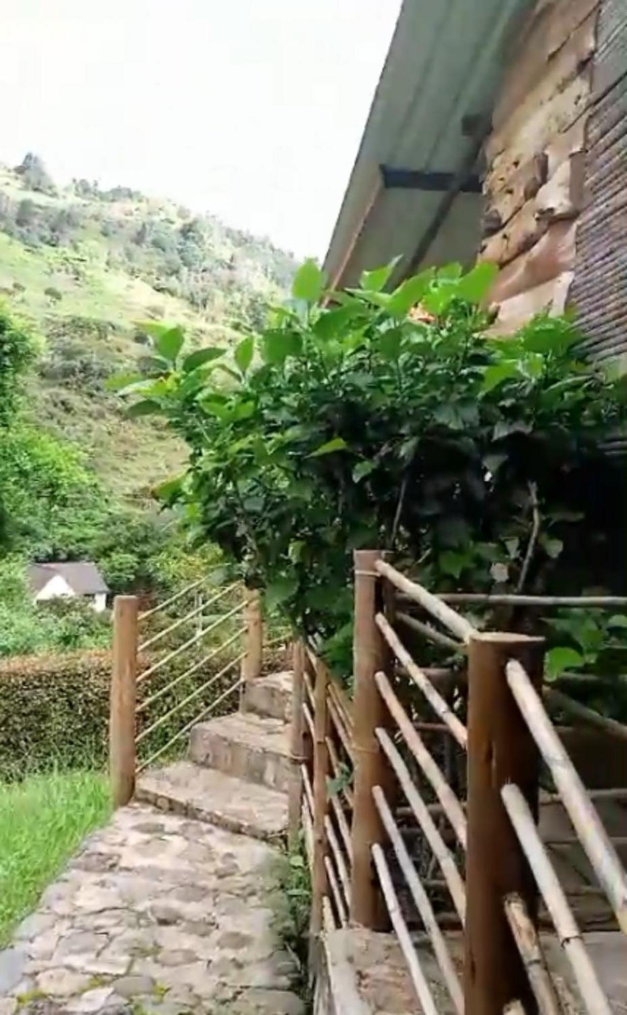 Hotel Campestre Rocas Del Paraiso Мачета Экстерьер фото
