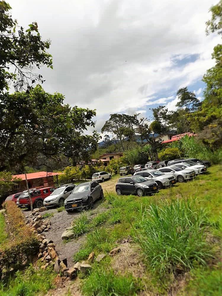 Hotel Campestre Rocas Del Paraiso Мачета Экстерьер фото